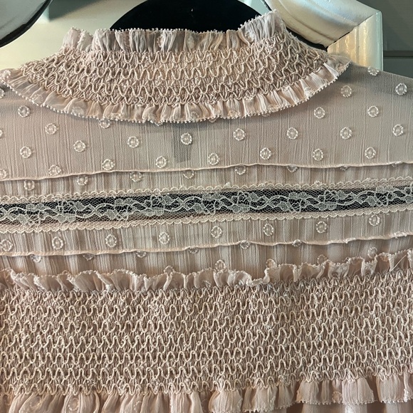 White House Black Market Pale Pink Smocked Ruffled Blouse - Picture 13 of 16